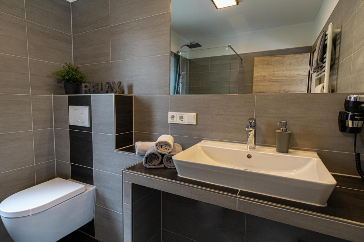Ferienwohnung Dorfbrunnen Merzig Exteriör bild