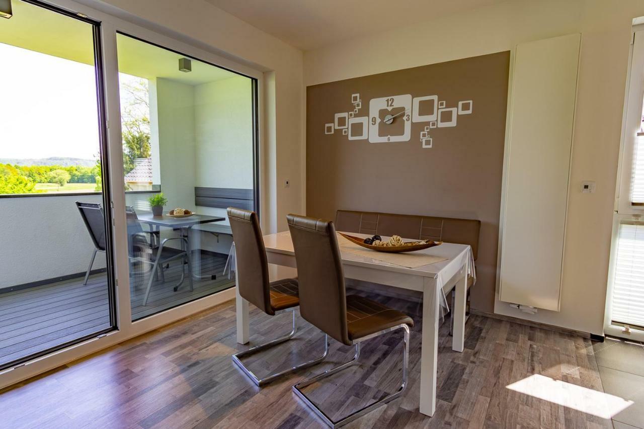 Ferienwohnung Dorfbrunnen Merzig Exteriör bild